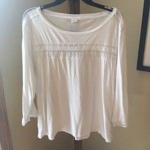 Gap White Peasant Top with peekaboo details Size L